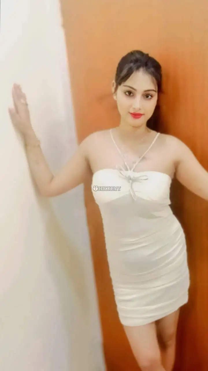 I am Pooja Hire Me Tonight and Full Fill Your All Erotic Needs.